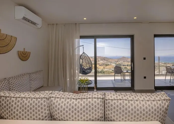 Pearl Suites And Villa Tinos