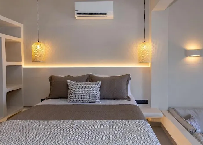Pearl Suites And Villa Tinos